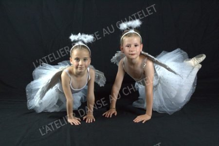 Ambre-Elya-web
